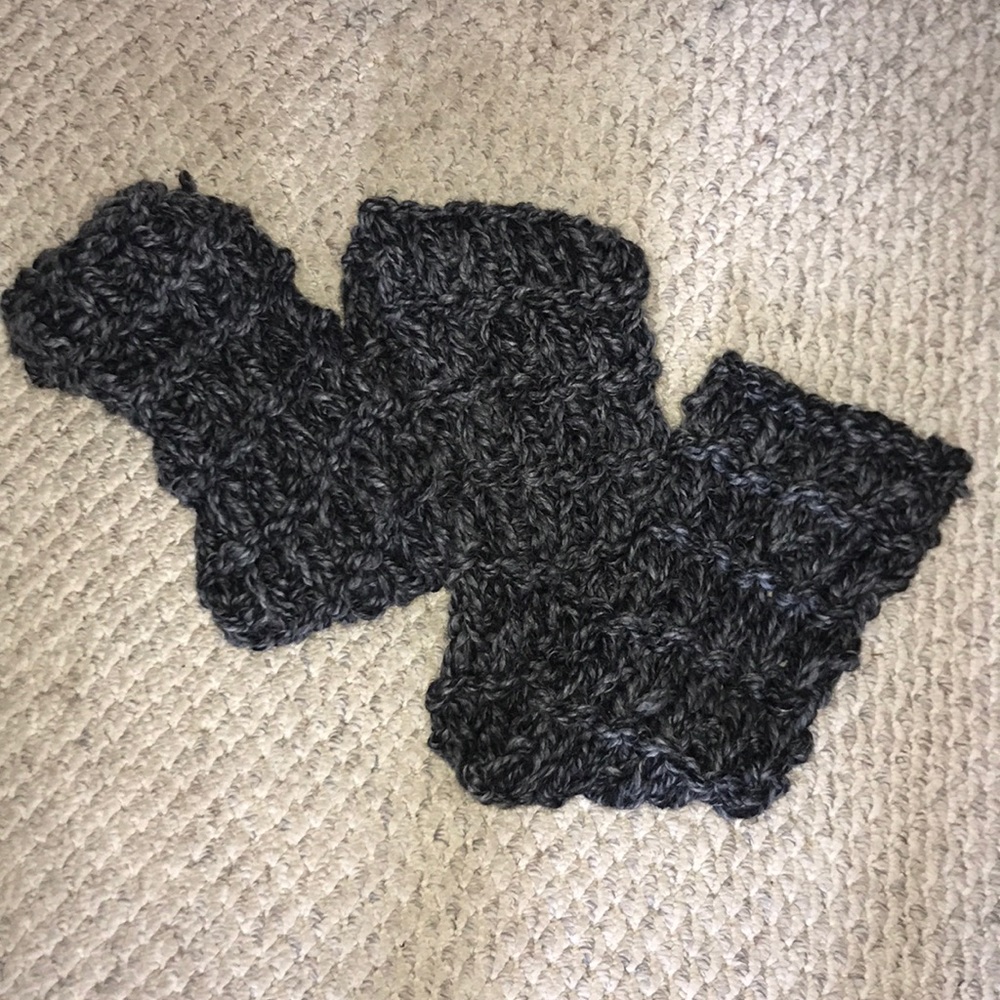 Hand-knit grey scarf